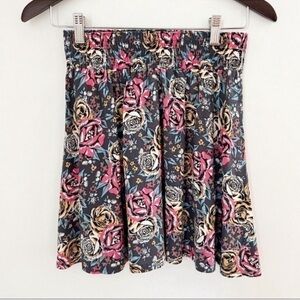 Nordstrom Frenchi Pink Rose Print Skater Mini Skirt Size Small Elastic Waist